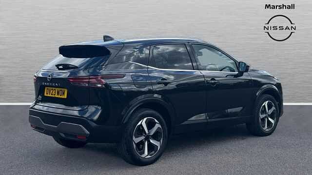 Nissan Qashqai 1.3 DiG-T MH 158 N-Connecta 5dr Xtronic