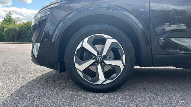 Nissan Qashqai 1.3 DiG-T MH 158 N-Connecta 5dr Xtronic