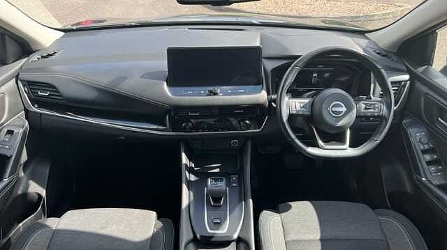 Nissan Qashqai 1.3 DiG-T MH 158 N-Connecta 5dr Xtronic