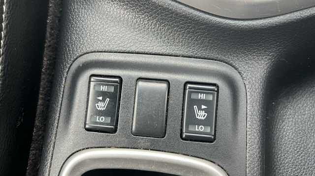 Nissan Navara NAVARA Double Cab Pick Up Tekna 2.3dCi 190 4WD Auto