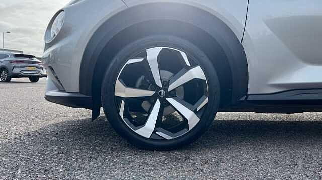 Nissan Juke JUKE 1.0 DiG-T 114 Tekna 5dr