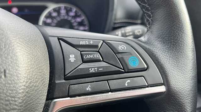 Nissan Juke JUKE 1.0 DiG-T 114 Tekna 5dr