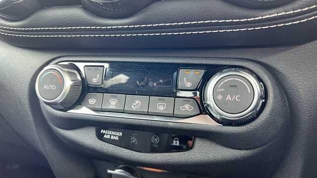 Nissan Juke JUKE 1.0 DiG-T 114 Tekna 5dr