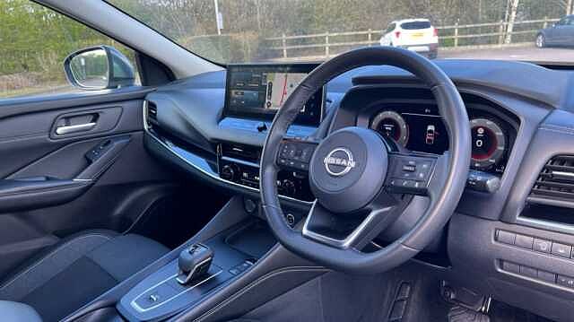 Nissan Qashqai QASHQAI 1.3 DiG-T MH 158 N-Connecta 5dr Xtronic