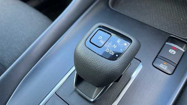 Nissan Qashqai QASHQAI 1.3 DiG-T MH 158 N-Connecta 5dr Xtronic