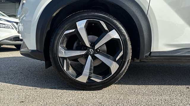 Nissan Juke JUKE 1.0 DiG-T 114 Tekna 5dr DCT