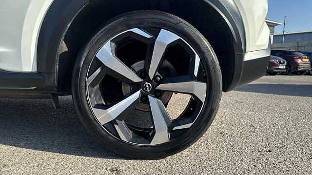 Nissan Juke JUKE 1.0 DiG-T 114 Tekna 5dr DCT