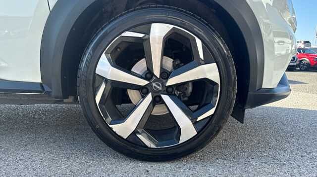 Nissan Juke JUKE 1.0 DiG-T 114 Tekna 5dr DCT