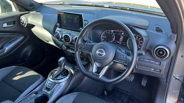 Nissan Juke JUKE 1.0 DiG-T 114 N-Connecta 5dr DCT
