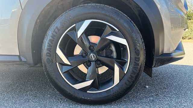 Nissan Juke JUKE 1.0 DiG-T 114 N-Connecta 5dr DCT