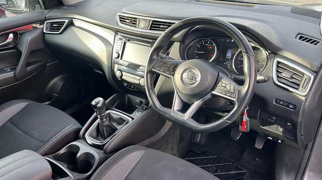 Nissan Qashqai QASHQAI 1.3 DiG-T Acenta Premium 5dr