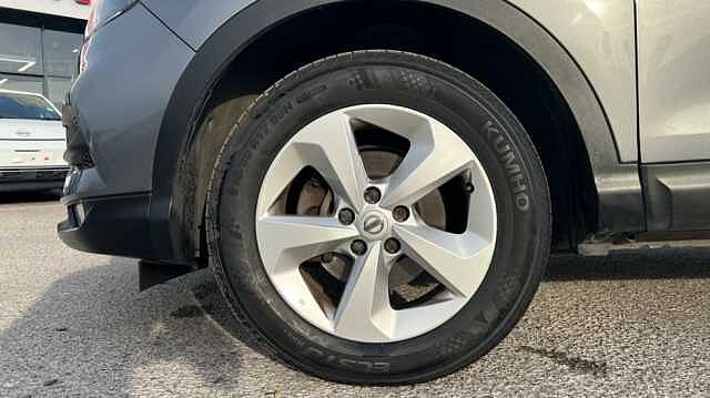 Nissan Qashqai QASHQAI 1.3 DiG-T Acenta Premium 5dr