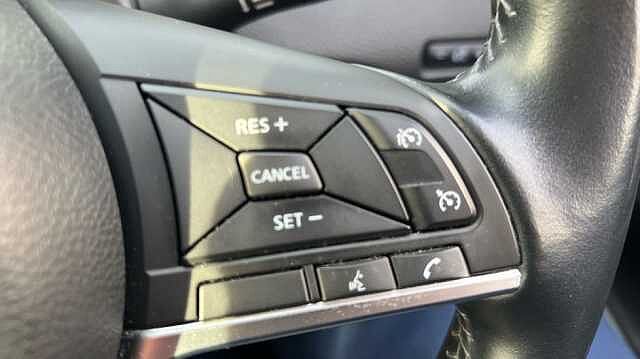 Nissan Qashqai QASHQAI 1.3 DiG-T Acenta Premium 5dr