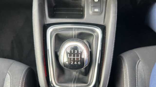 Nissan Qashqai QASHQAI 1.3 DiG-T Acenta Premium 5dr