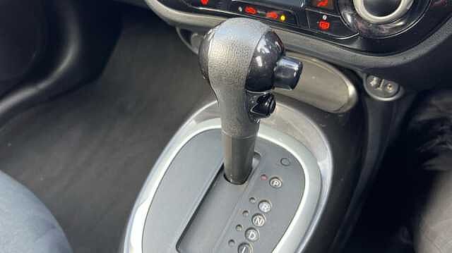 Nissan Juke JUKE 1.6 N-Connecta 5dr Xtronic