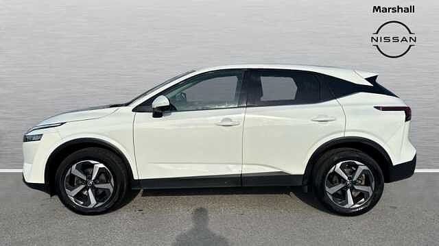 Nissan Qashqai QASHQAI 1.3 DiG-T MH N-Connecta 5dr