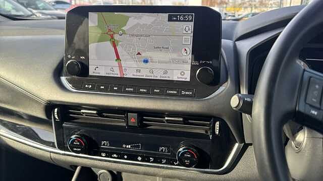 Nissan Qashqai QASHQAI 1.3 DiG-T MH N-Connecta 5dr