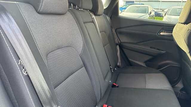 Nissan Qashqai QASHQAI 1.3 DiG-T MH N-Connecta 5dr