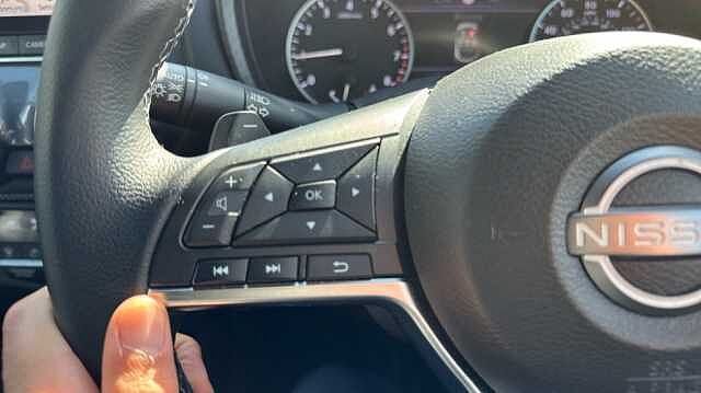 Nissan Juke JUKE 1.0 DiG-T 114 N-Connecta 5dr DCT