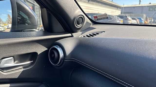 Nissan Juke JUKE 1.0 DiG-T 114 N-Connecta 5dr DCT