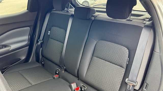 Nissan Juke JUKE 1.0 DiG-T 114 N-Connecta 5dr DCT