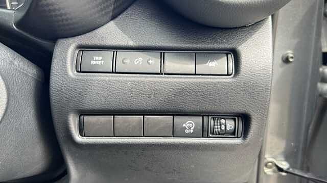 Nissan Juke JUKE 1.0 DiG-T 114 N-Connecta 5dr DCT