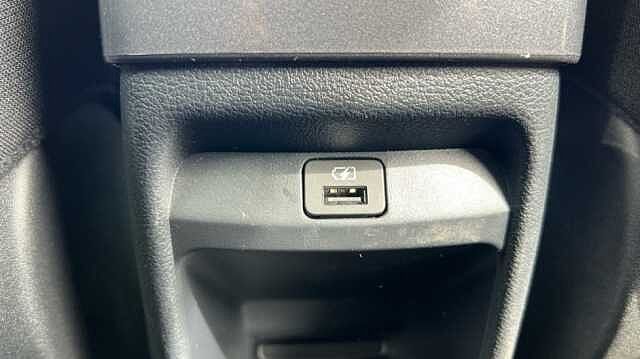 Nissan Juke JUKE 1.0 DiG-T 114 N-Connecta 5dr DCT