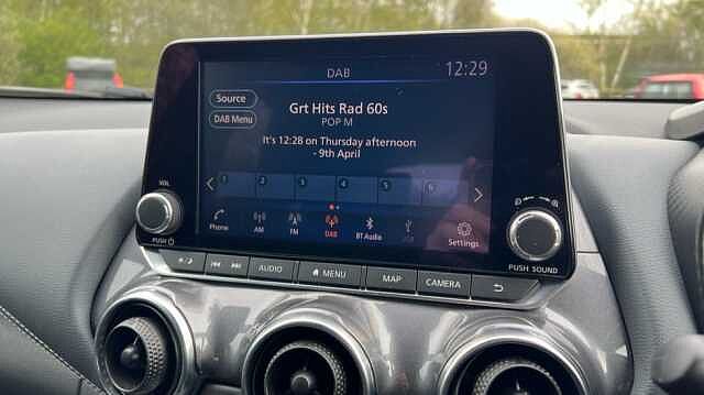 Nissan Juke JUKE 1.0 DiG-T 114 N-Connecta 5dr DCT