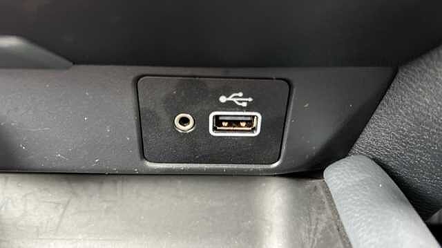 Nissan Juke JUKE 1.0 DiG-T 114 N-Connecta 5dr DCT