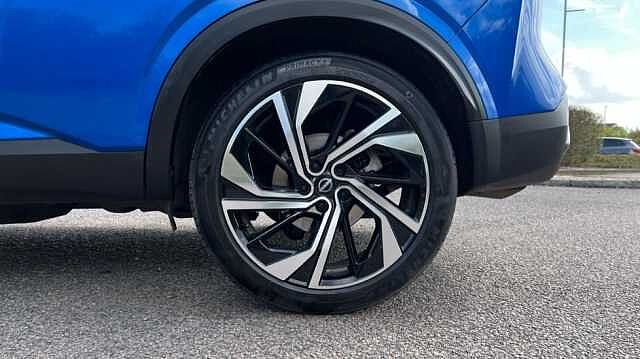 Nissan Qashqai QASHQAI 1.3 DiG-T MH 158 Tekna+ 5dr Xtronic