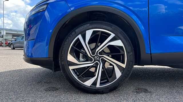 Nissan Qashqai QASHQAI 1.3 DiG-T MH 158 Tekna+ 5dr Xtronic