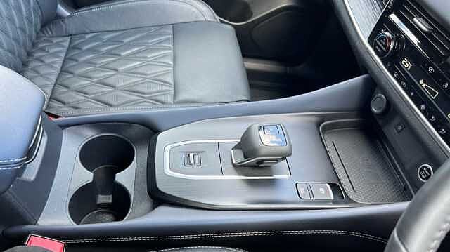 Nissan Qashqai QASHQAI 1.3 DiG-T MH 158 Tekna+ 5dr Xtronic