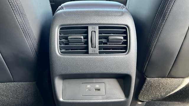 Nissan Qashqai QASHQAI 1.3 DiG-T MH 158 Tekna+ 5dr Xtronic