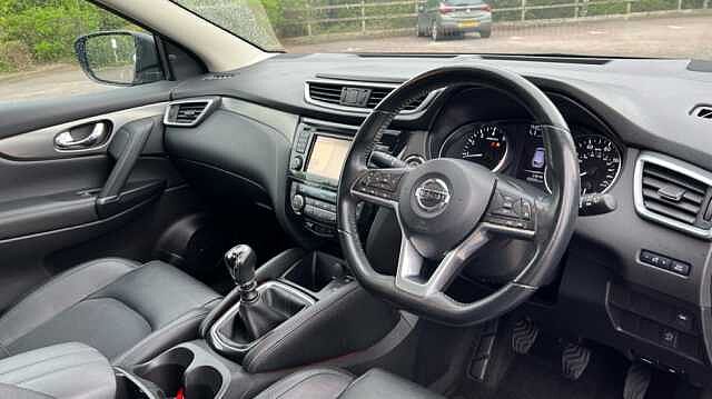 Nissan Qashqai QASHQAI 1.2 DiG-T Tekna 5dr