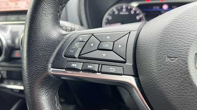 Nissan Juke JUKE 1.0 DiG-T 114 Tekna 5dr