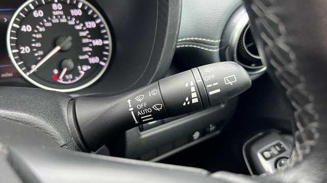 Nissan Juke JUKE 1.0 DiG-T 114 Tekna 5dr