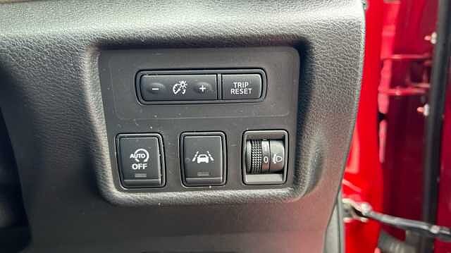 Nissan Micra MICRA 0.9 IG-T Tekna 5dr