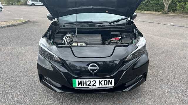 Nissan LEAF LEAF 110kW Tekna 39kWh 5dr Auto