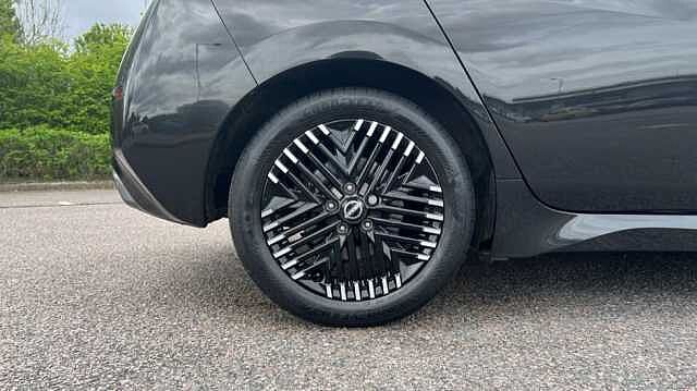 Nissan LEAF LEAF 110kW Tekna 39kWh 5dr Auto