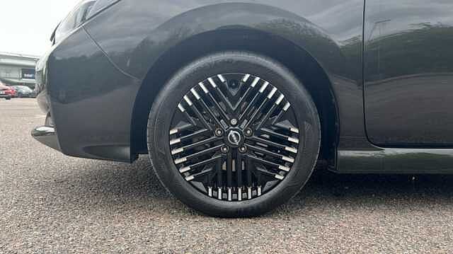 Nissan LEAF LEAF 110kW Tekna 39kWh 5dr Auto