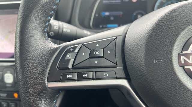Nissan LEAF LEAF 110kW Tekna 39kWh 5dr Auto