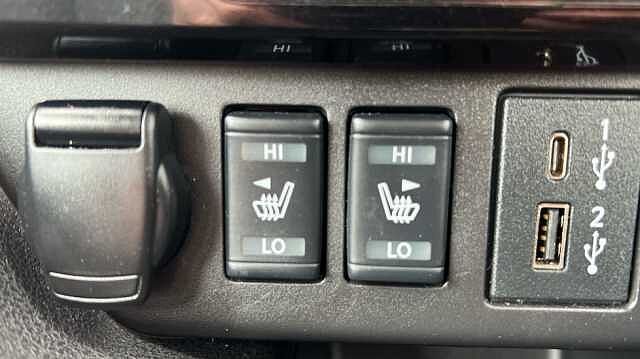 Nissan LEAF LEAF 110kW Tekna 39kWh 5dr Auto