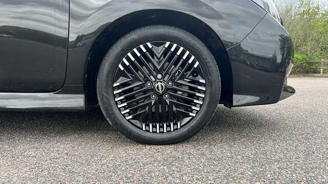 Nissan LEAF LEAF 110kW Tekna 39kWh 5dr Auto