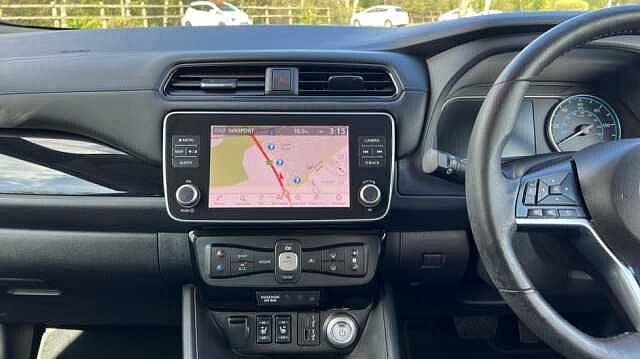 Nissan LEAF LEAF 110kW Tekna 39kWh 5dr Auto