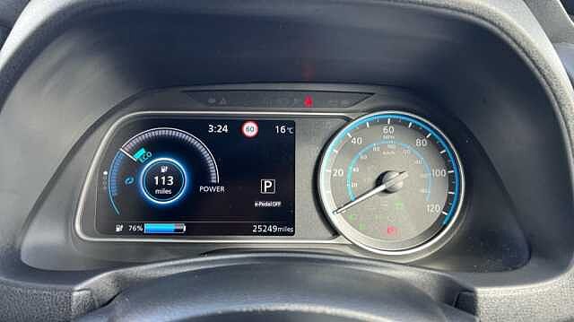 Nissan LEAF LEAF 110kW Tekna 39kWh 5dr Auto