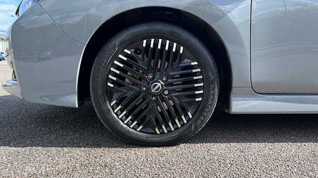 Nissan LEAF LEAF 110kW Tekna 39kWh 5dr Auto