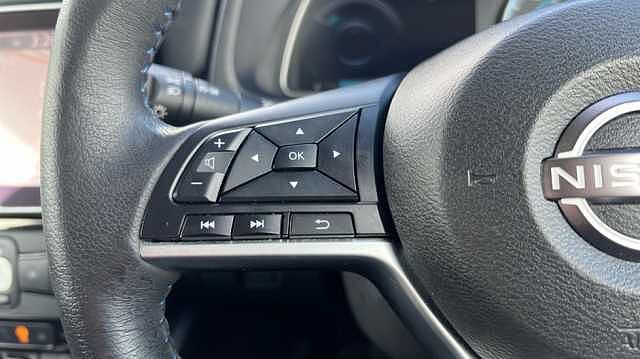 Nissan LEAF LEAF 110kW Tekna 39kWh 5dr Auto