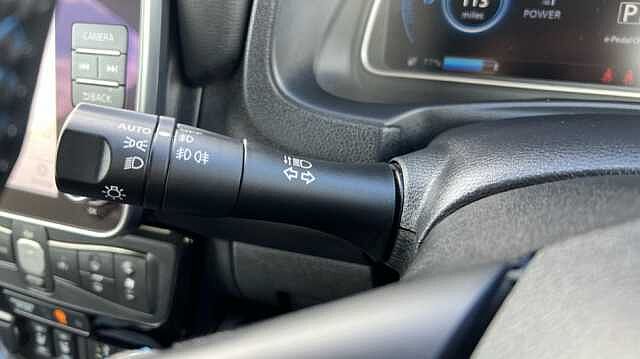 Nissan LEAF LEAF 110kW Tekna 39kWh 5dr Auto