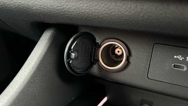 Nissan X-Trail Nissan X-trail Station Wagon 1.5 E-Power E-4orce 213 N-Connecta 5dr Auto