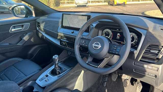 Nissan Qashqai Nissan Qashqai Hatchback 1.3 DiG-T MH 158 N-Design 5dr